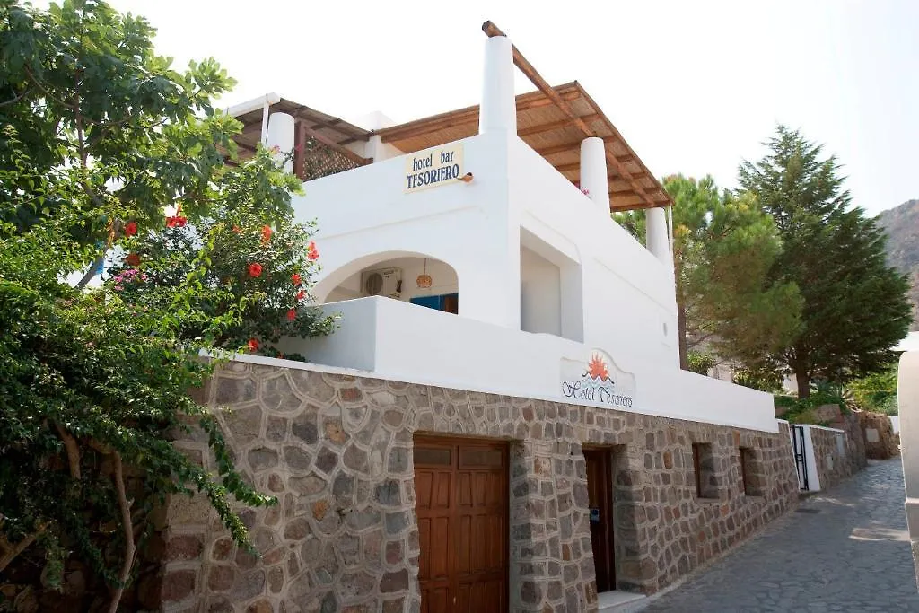 Hotel Tesoriero بانايا 3*,
